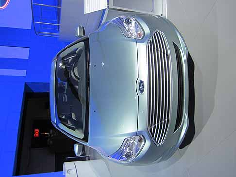 Ford - Focus elettrica capovolta
