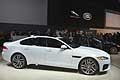 Jaguar XF fiancata laterale al New York Auto Show 2015