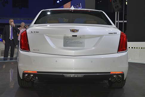 Cadillac - La produzione della Cadillac CT6 2016 inizier alla fine di questo anno ed  riservata al mercato nordamericano. 