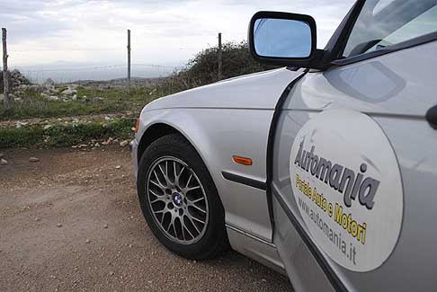 Padre Pio - BMW 320 Sport in un itinerari nel Parco Nazionale del Gardano con Automania