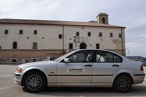 Padre Pio - BMW by Automania sul monastero San Matteo Apostolo a San Marco in Lamis