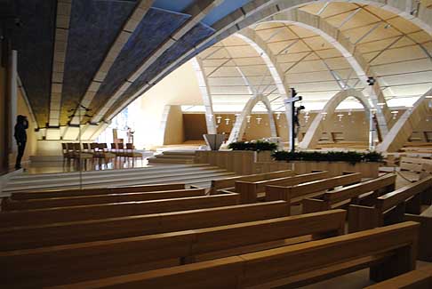 Padre Pio - Interno della Chiesa Inferiore Corpo di San Pio a San Giovanni Rotondo