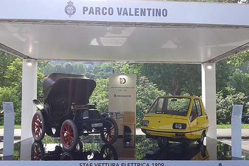 Auto Storice elettriche - Mauto Lem (Laboratorio Elettrico Mobile) 1974 e Stae carozza senza cavallo del 1909 auto elettriche del Museo Nazionale dellautomobile dedicato allAvv. Giovanni Agnelli