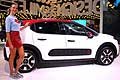 Citroen C3 e hostess al Parigi Motor Show 2016