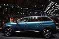 Peugeot 5008 suv fiancata al Salone Internazionale di Parigi 2016