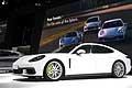 Porsche Panamera 4 e-hybrid sportscar al Salone di Parigi 2016