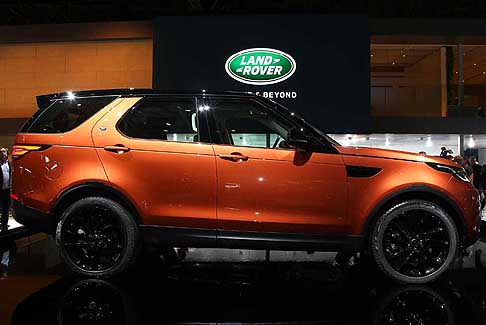 Parigi-Motorshow Land Rover