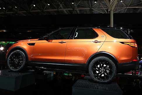 Parigi-Motorshow Land Rover