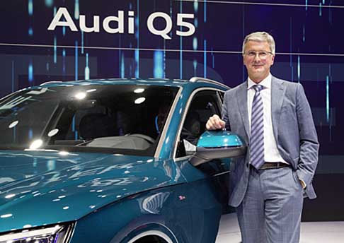 Audi - Audi Q5, che si presenta con numeri da prima della classe e lo dimostra lo status di suv pi venduto della sua categoria. 