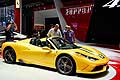 Ferrari 458 Speciale A grazie a un motore e a unaerodinamica attiva senza precedenti. Accelera da 0 a 100 km/h  di 3.0 s e il tetto rigido si apre o chiude in soli 14 s