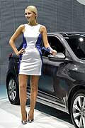 Hyundai i20 and model at the Paris Motorshow 2014