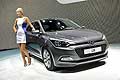 Hyundai i20 particolare hostess al Motor Show di Parigi 2014