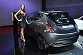 Completa lo stand di Lancia la versione speciale Ypsilon MOMODESIGN che nasce dalla collaborazione tra due marchi italiani noti per aver contribuito allo sviluppo del design.