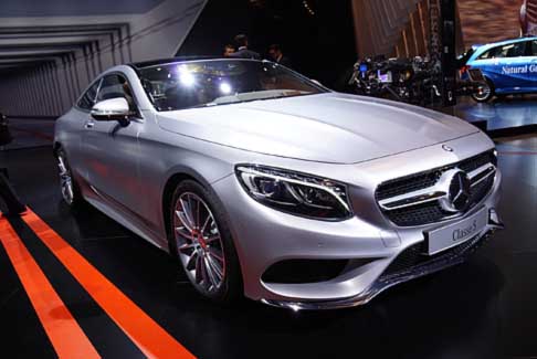 Mercedes - Mercedes Classe S Plug-In Hybrid  senza dubbio un auto di lusso