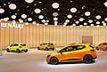Renault Clio yellow panoramica padiglione al Salone di Parigi 2012