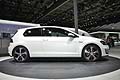 Volkswagen Golf GTI compatta vista laterale al Paris Mondiale de lAutomobile 2012