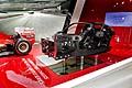 Nuovo telaio in fibra di carbonio di F1 che equipagger la nuova vettura ibrida Ferrari al Paris Motor Show 2012