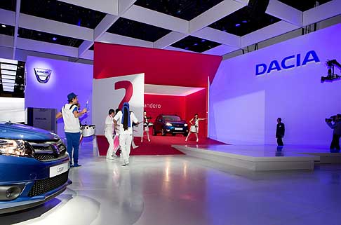 Dacia - I tre nuovi modelli garantiscono un rapporto prezzo-abitabilit senza confronti, una grande affidabilit e una gamma semplice.