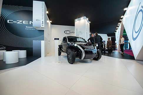 Paris-Motorshow Courb