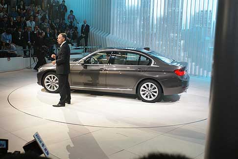 BMW - Presentata in Cina la BMW Serie 3 al Beijing Auto Show 2012
