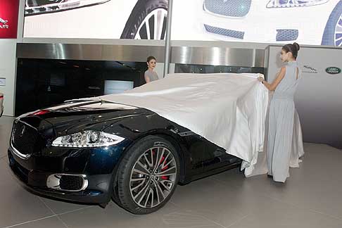 Jaguar - Svelata in anteprima la nuova Jaguar XJ Ultimate al salone di beijing 2012