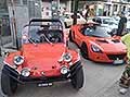 Volkswagen Buggy e Supercar Lotus esposte a Piazza Giuseppe Garibaldi di Acquaviva delle Fonti - Bari. Manifestazione itinerante Le Perle del Sud 2025