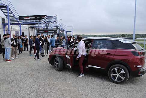 Peugeot Driving Experience 2016 - Atmosfera per i test dei Suv al Peugeot Driving Experience allAutodromo del Levante a Binetto