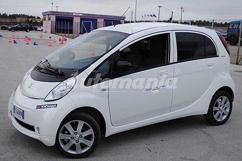 Peugeot - Peugeot iOn auto elettrico zero emission