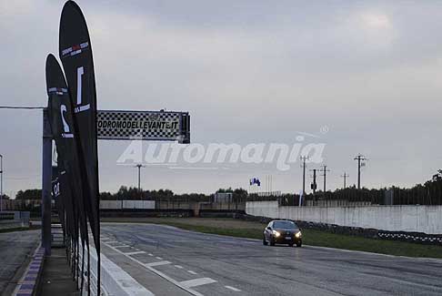 Peugeot Driving Experience 2016 - Test drive al Peugeot Driving Experience 2016 allAutodromo del Levante sul circuito di Binetto