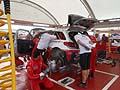 Box Assistenza Citroen con i meccanici al Rally WRC in Sardegna 2012