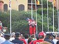 Larrivo sul traguardo del vincitore Hirvonen per la premiazione finale al WRC Rally Italia Sardegna 2012