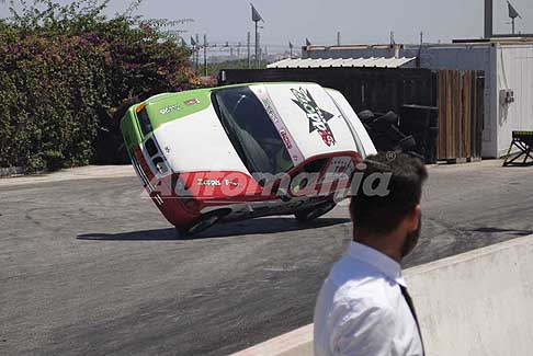 Stuntwoman - Team Zoppis Romina prima stuntwoman su auto a due ruote