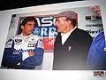 Ayrton Senna con il patron della Williams, nella mostra fotografica per il Tributo Ayrton Senna a Imola