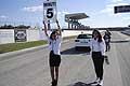 Ragazze sulla Pit Line al Trofeo Autodromo del Levante 2014 - 2^ Prova