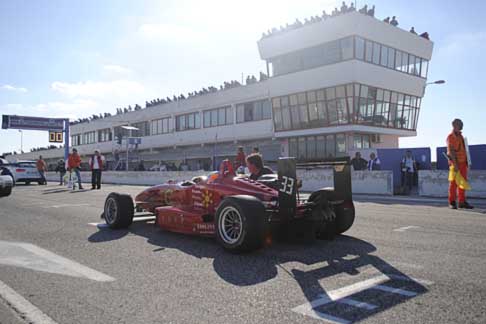 2^ Prova circutio di Binetto - Dallara F300-Fia e Autodromo gremito di gente al Trofeo Autodromo del Levante 2014 - 2^ Prova