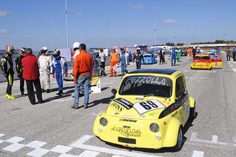 Trofeo Autodromo del Levante - Minicar Gara 1 Trofeo del Levante, griglia di partenza in pole position Vincenzo Pezzolla