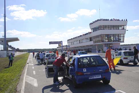 Trofeo-Autodromo-del-Levante Turismo1