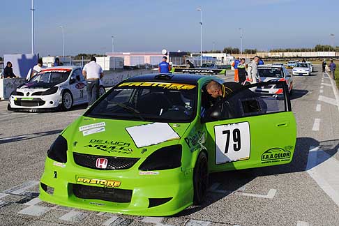 Minicar e Trofeo Lupo - Vincenzo Tagliente su Honda Civic Typer R del Team Apulia Corse che ha gareggiato nella categoria Turismo Oltre 1600, vincitore delle prime due tappe, nella terza tappa  giunto secondo alle spalle di Luigi Sambuco