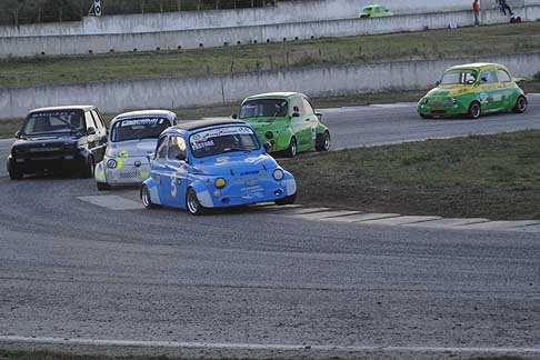 Trofeo Autodromo del Levante 2015 - Trofeo Autodromo del Levante 2015 vetture in lotta al tornantino sul circuito di Binetto