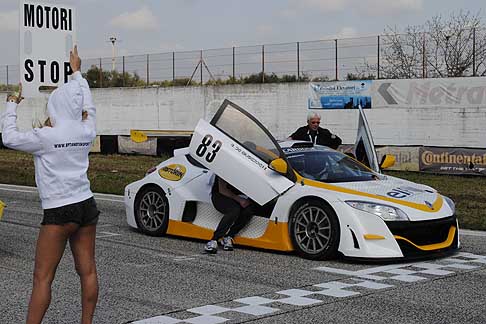 Trofeo-Autodromo-del-Levante Turismo2