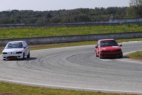 Trofeo-Autodromo-del-Levante Racing1