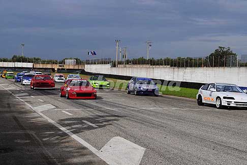 Autodromo del Levante - Schiramento vetture da competizione terza prova del 13 Novembre 2016 per lultima tappa del Trofeo Autodromo del Levante 2016 sul circuito di Binetto