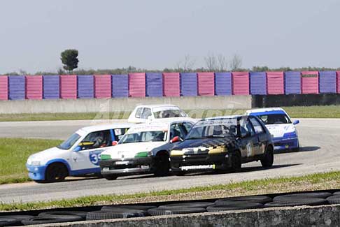 Trofeo-Autodromo-del-Levante Peugeot N1400