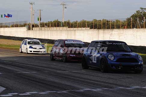 Trofeo-Autodromo-del-Levante Racing2