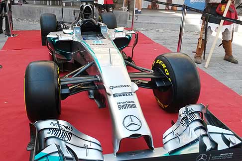 Premiato Toto Wolff - Monoposto Formula One Mercedes AMG Petronas al Trofeo Lorenzo Bandini 2015