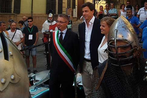 Premiato Toto Wolff - Toto Wolff, la moglie Susie e il Sindaco di Brisighella al 22 Trofeo Lorenzo Bandini