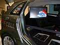 Mercedes Calsse B F-Cell Zero Emission interni con televisore nel retrotreno alla Fiera di Roma 2010