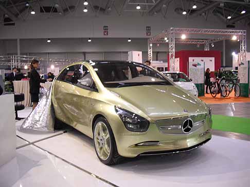 Mercedes-Benz - MotechEco Roma - Mercede Mercedes E-Cell Concept Blue Zero presentata lo scorso anno