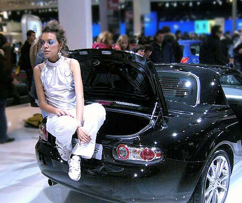 Motor Show Stand Mazda - Auto Mazda MX-5