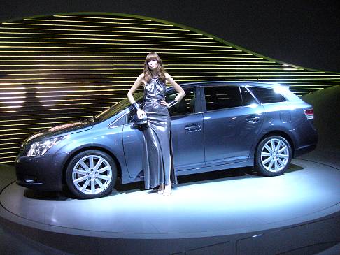 Motor Show Stand Toyota - Auto Toyota Avensis